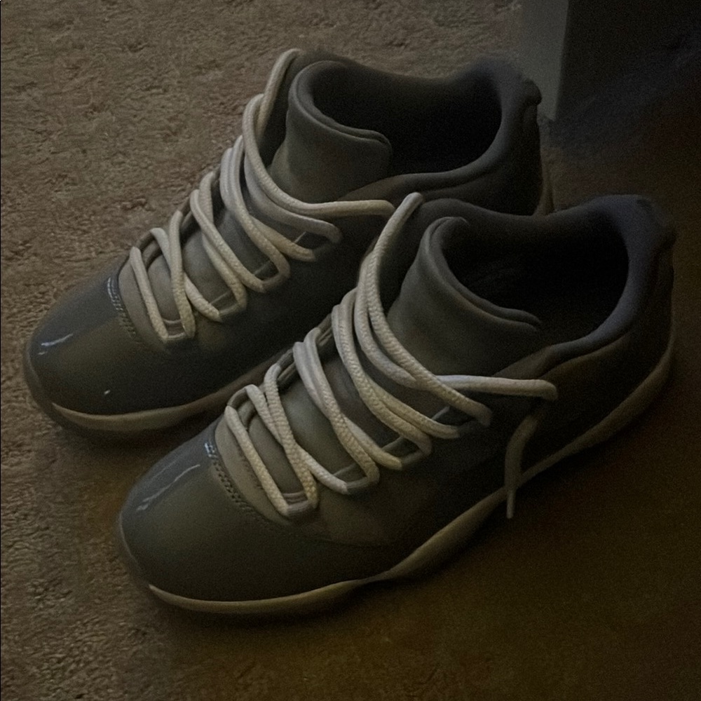 Nike Gray Sneakers with White Laces